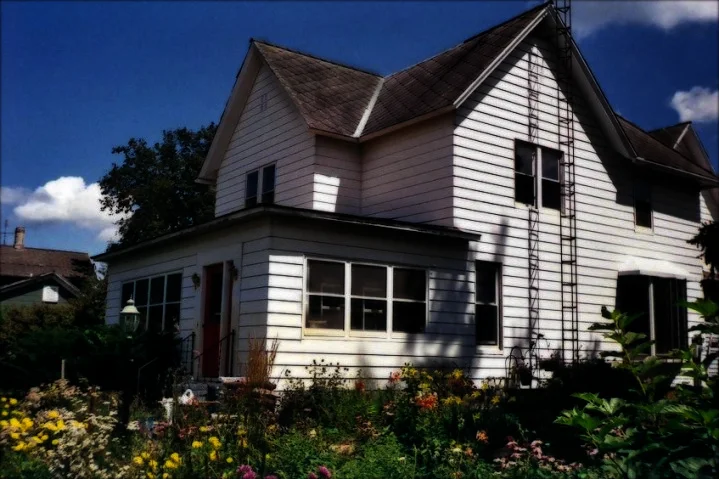 Home.jpg