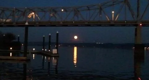 Moonlight Cruise - with the Barry Cloyd Duo